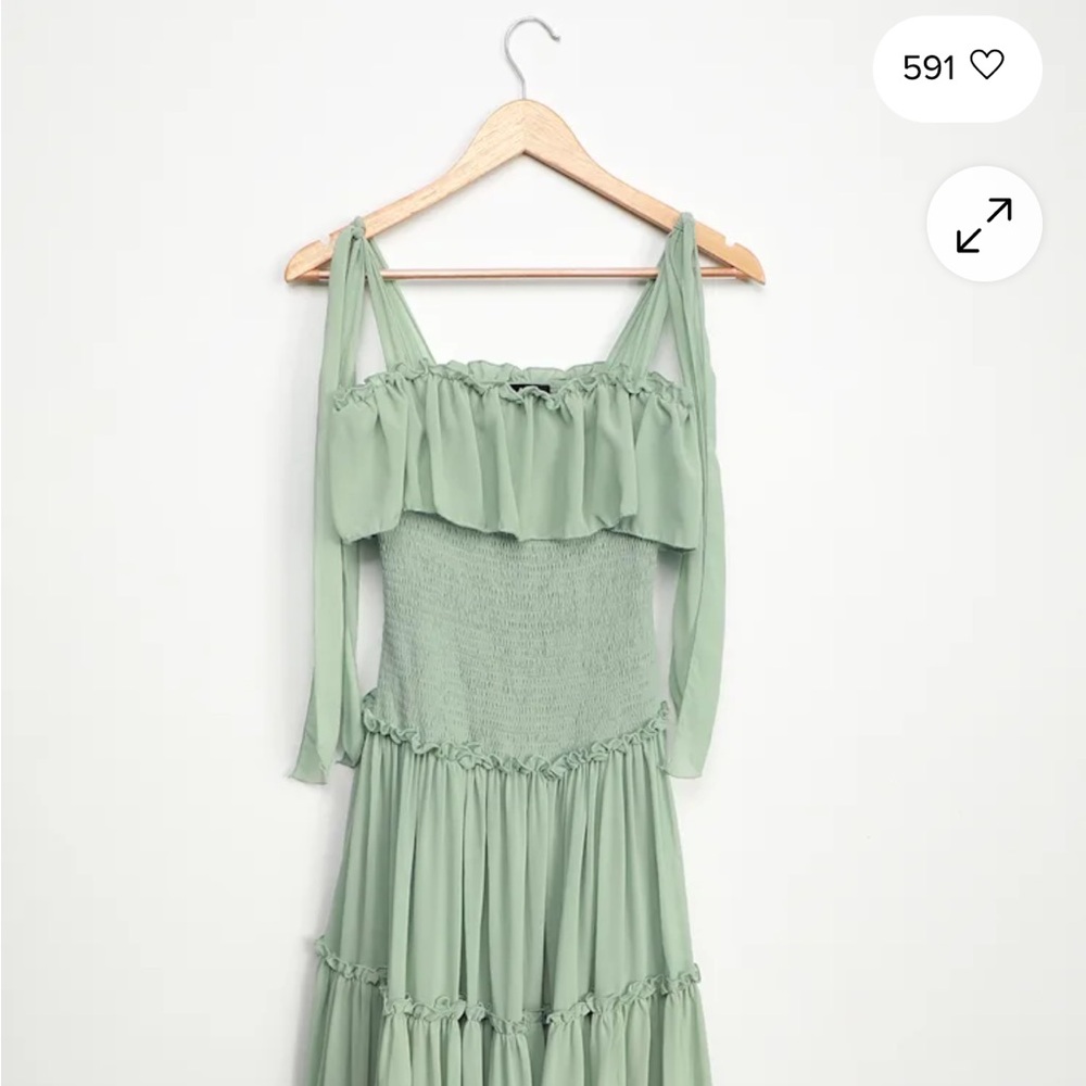 ๐ Lulu's Like a Fairy Tale Sage Green Smocked Tie-Strap Tiered Maxi Dress Large - Picture 4 of 9
